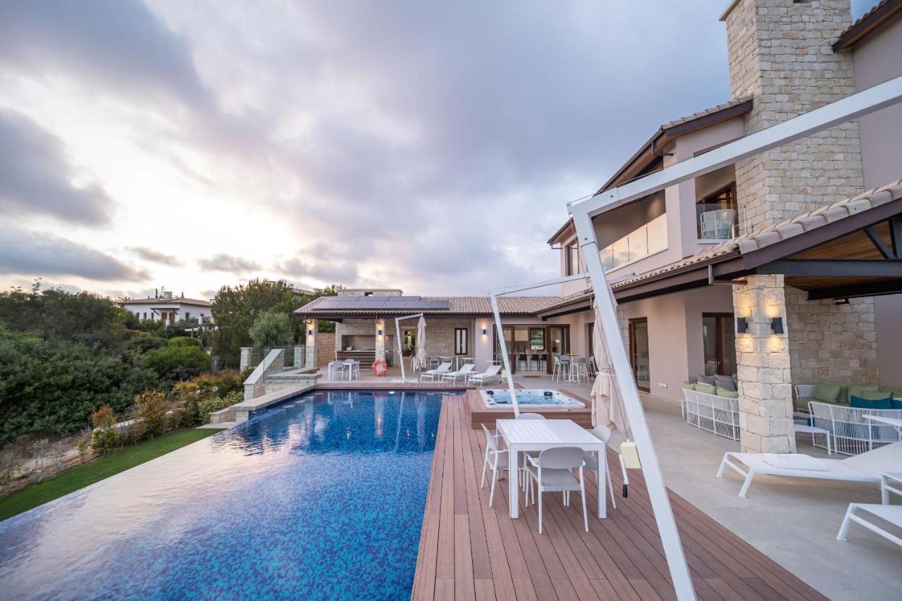 Villa Elea, New Deluxe Golf Villa At Aphrodite Hills - 6 Bedrooms, 7 Bathrooms เกาเคลีย ภายนอก รูปภาพ