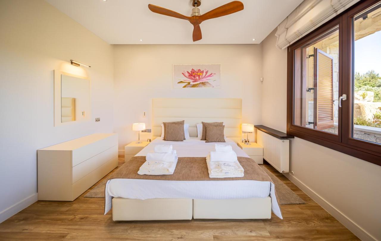 Villa Elea, New Deluxe Golf Villa At Aphrodite Hills - 6 Bedrooms, 7 Bathrooms เกาเคลีย ภายนอก รูปภาพ