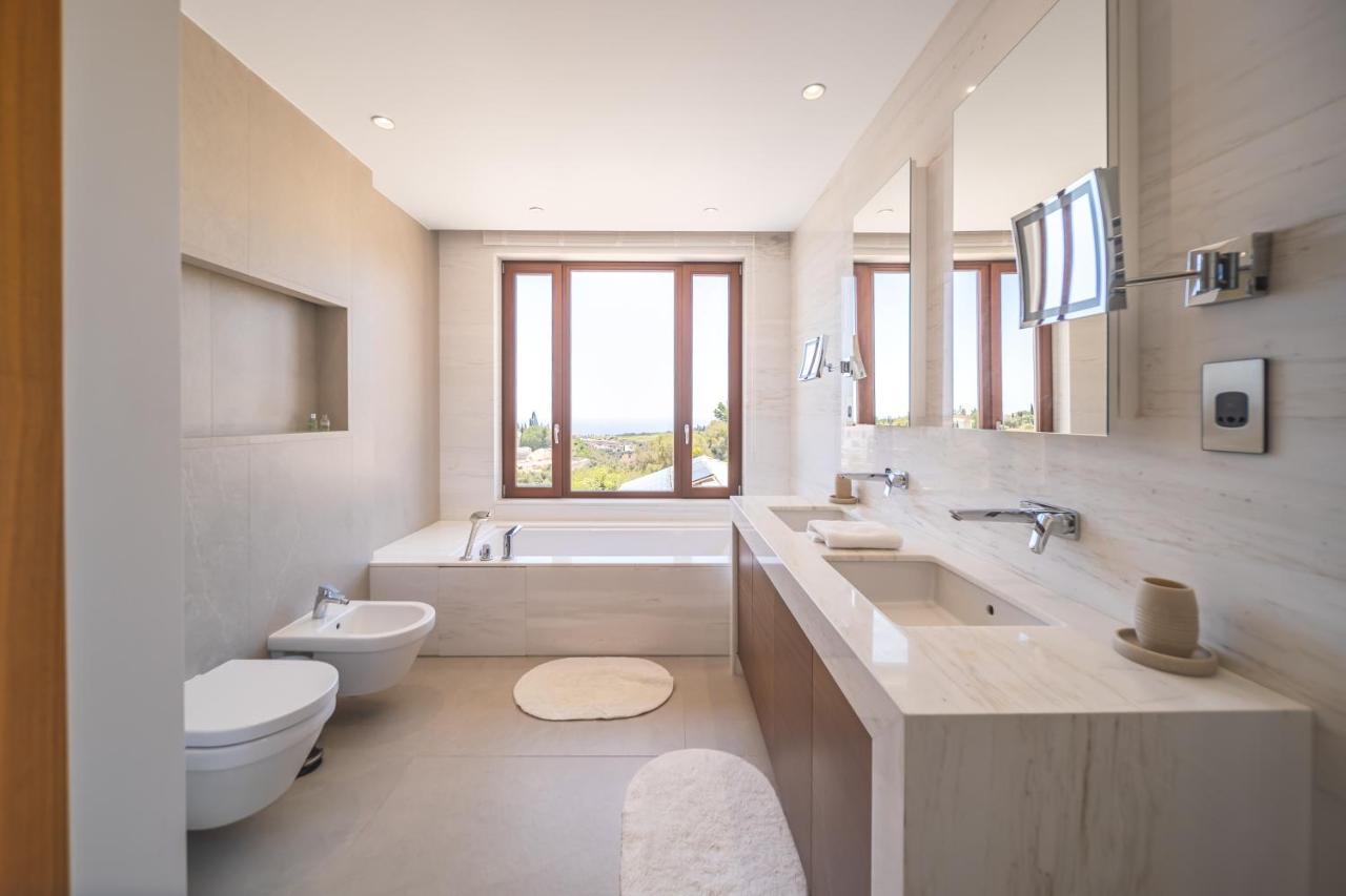 Villa Elea, New Deluxe Golf Villa At Aphrodite Hills - 6 Bedrooms, 7 Bathrooms เกาเคลีย ภายนอก รูปภาพ