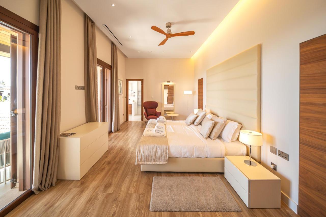 Villa Elea, New Deluxe Golf Villa At Aphrodite Hills - 6 Bedrooms, 7 Bathrooms เกาเคลีย ภายนอก รูปภาพ
